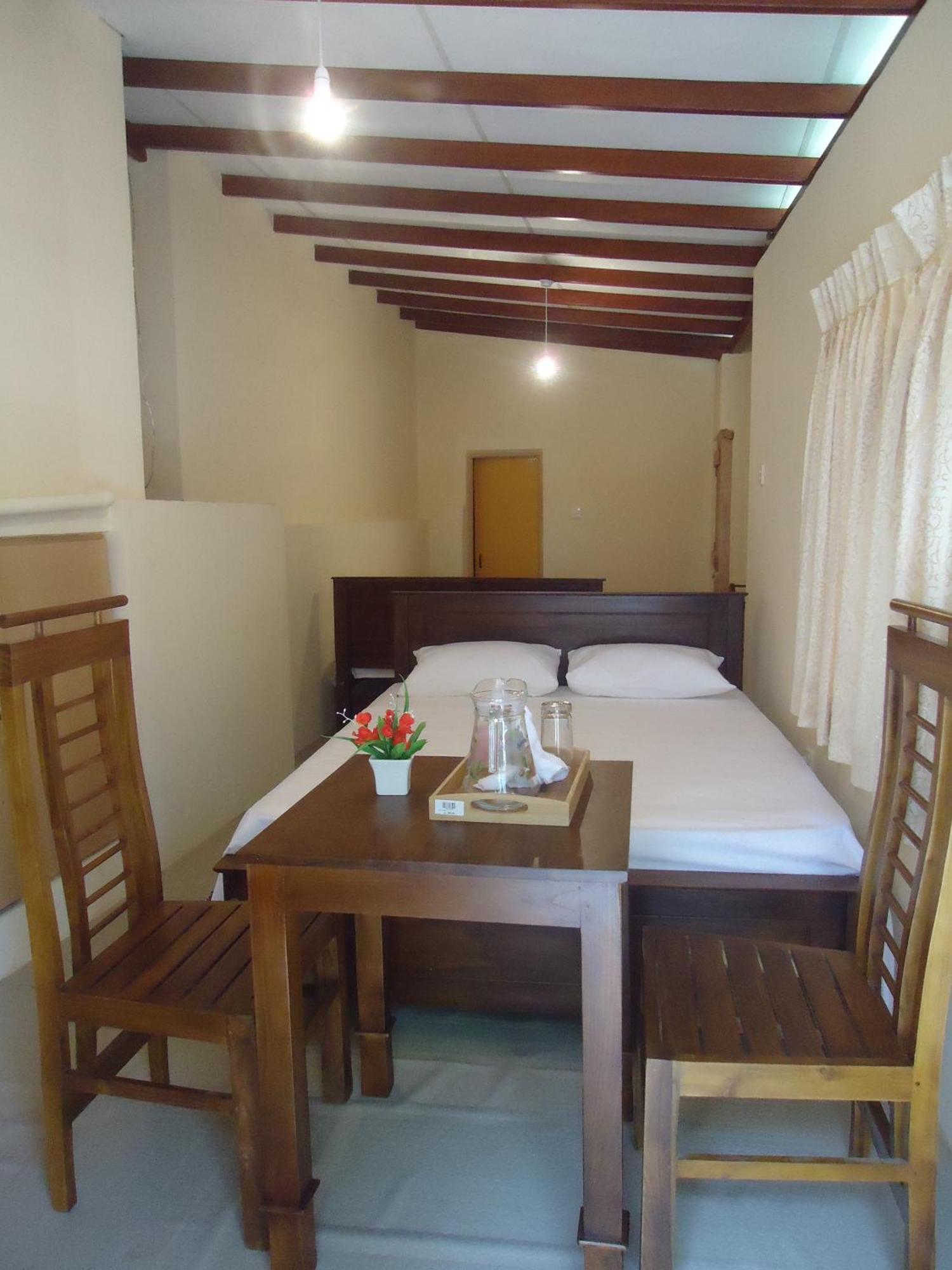 Guest House Kaduwela Exterior foto